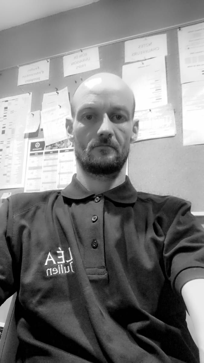 Profil von Ayyub
