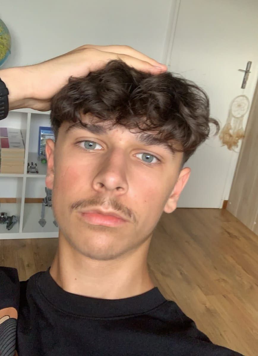 Profil von Farid