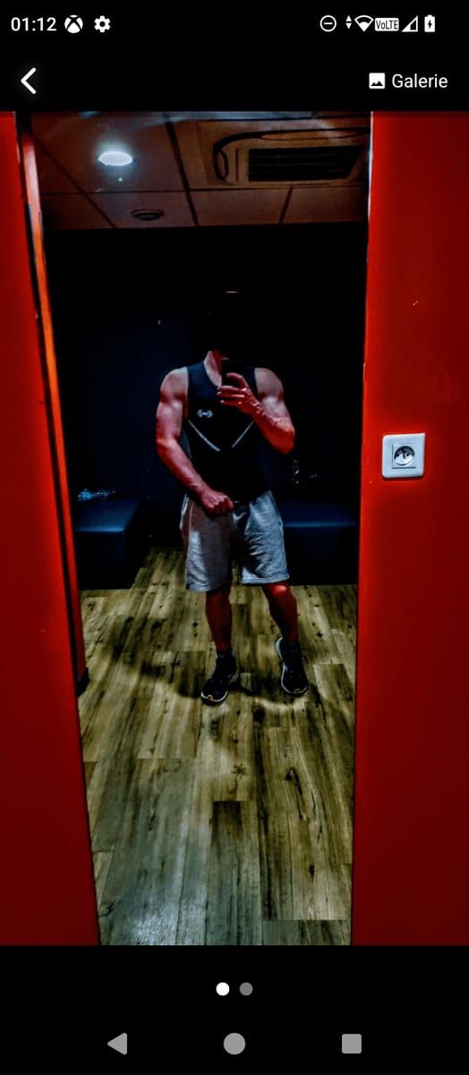 Profil von Younnes